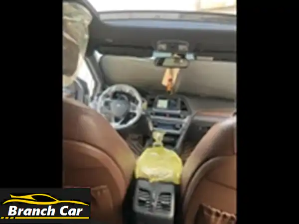 هيونداي سوناتا مستعملة للبيع بالرياض - فرصة مميزة...