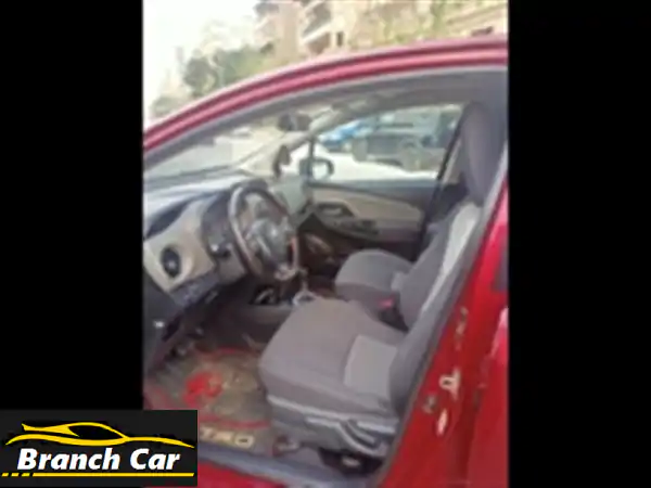تويوتا ياريس 2014 (فئة مميزة) للبيع بالقاهرة - حالة ممتازة!