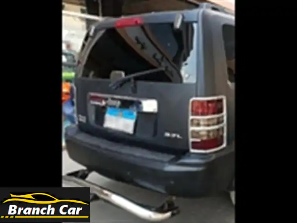 جيب شيروكي 4x4 للبيع - القاهرة الجديدة (تجمع الخامس) - حالة ممتازة!