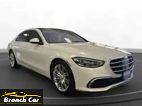 مرسيدس S 500 2022 بحالة ممتازة - فرصة لا تُفوّت في أبوظبي!