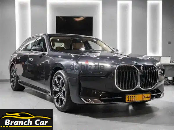 بي إم دبليو 735i 2024 - فخامة استثنائية، مسافة قليلة،...