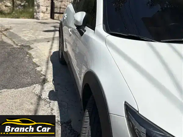 مازدا CX-30 2020 فل أوبشن - بيضاء - بحالة ممتازة!
