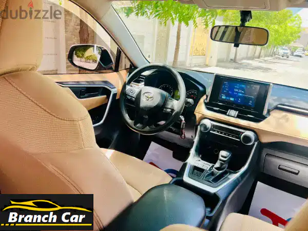 تويوتا RAV4 2023 موديل - فل كامل، بحالة ممتازة، تحت الضمان! - فرصة لا تُفوّت!