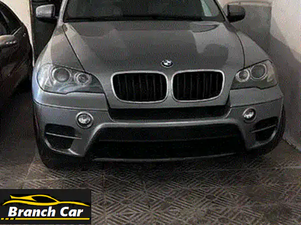 BMW X5 2011 (xDrive) -  فخامة ألمانية بحالة ممتازة! (بيج، بانوراميك، AC تلج)