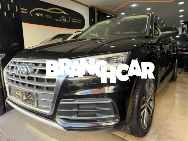 Audi Q5 2018 -  فرصة ذهبية!  ديزل أوتوماتيك بحالة ممتازة!...