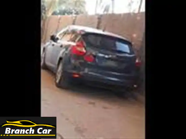 فورد فوكس 2014 هاتشباك معاقين - بحالة ممتازة!...