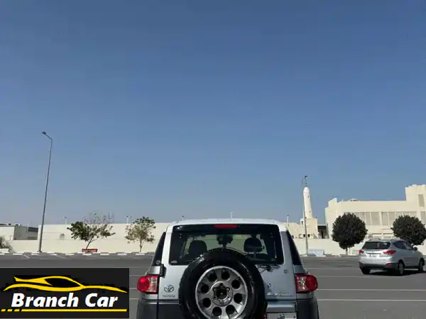 تويوتا FJ Cruiser 2012 - بحالة ممتازة! استمارة جديدة - فرصة لا تُفوّت