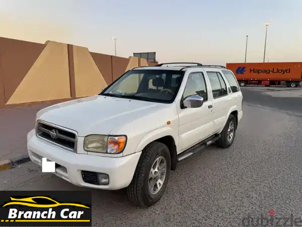 نيسان باثفايندر 2000 بحالة ممتازة - فرصة لا تُفوّت!