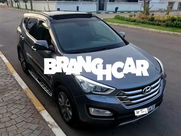هيونداي سانتافي 4x4 ديزل 7 ركاب - عام 2013 - بحالة ممتازة!