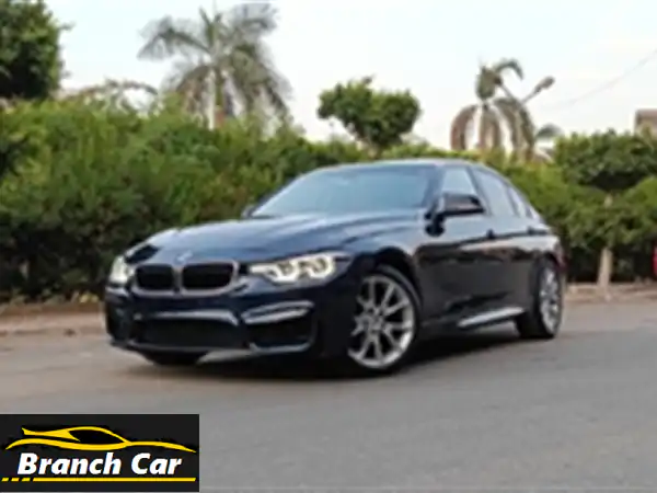 BMW 318i 2019 - فخامة ألمانية بسعر مميز! (حالة ممتازة)