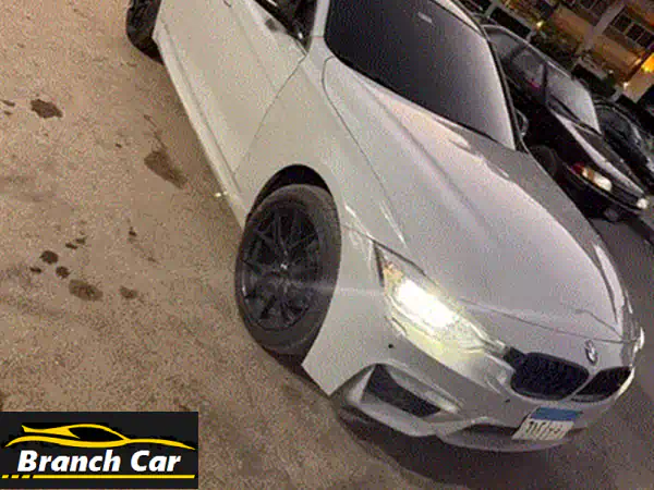 BMW 318i 2017 بيضاء - بحالة ممتازة! فرصة لا تُفوّت
