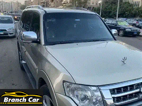 ميتسوبيشي باجيرو 2009 -  (فرصة مميزة!) SUV فاخرة بحالة ممتازة،  بمواصفات رائعة!