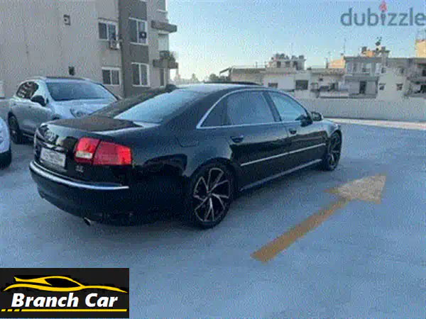 أودي A8 2004 (قليلة الكيلومترات، مالك واحد!) - فرصة ذهبية!