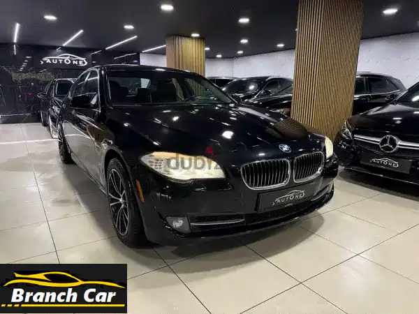 بي إم دبليو 535i 2011 سوداء - كالجديدة! مواصفات فاخرة...