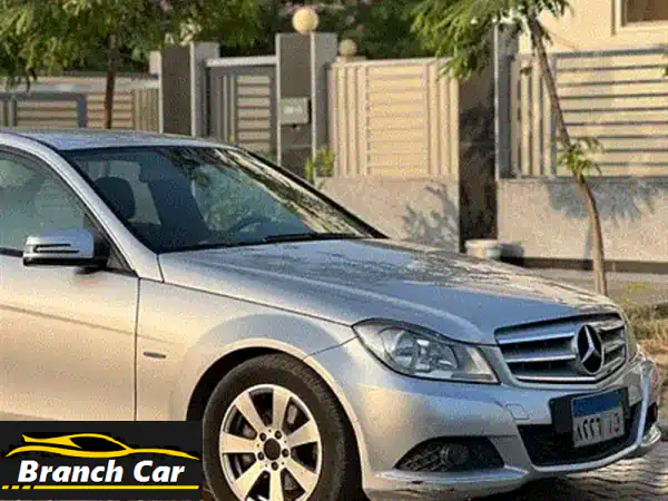 مرسيدس بنز C180 2012 - فابريكا بالكامل! كراسى كهربائية،...
