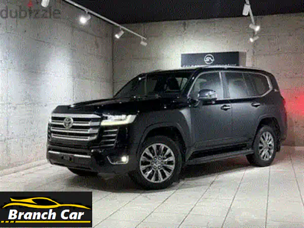 تويوتا لاند كروزر VX-R 2021 - فخامة وقوة لا تُضاهى! (26,000 كم فقط!)