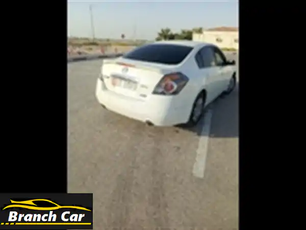 نيسان تِمّا 2011 خليجي - فل أوبشن - بحالة الوكالة! (أبوظبي)