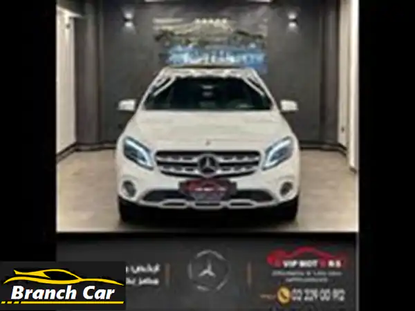 مرسيدس GLA 200 موديل 2018 -  بأقل سعر في مصر!  (حالة ممتازة)
