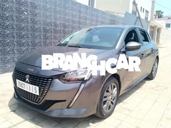 Peugeot 208 Diesel Automatique 2021 à Salé