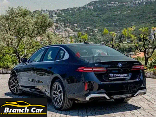 BMW i5 eDRIVE 2025 - كهربائية بالكامل، مدى 567 كم! جديدة كلياً