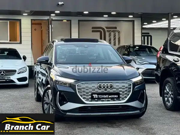 أودي Q4 e-tron 2025: رحلة فخامة مستدامة - رمادي...