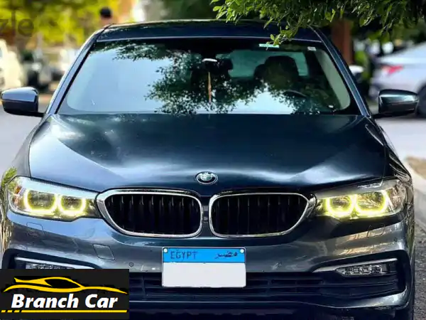 بي ام دبليو 520i 2017 بحالة ممتازة | تقسيط حتى 7 سنوات!...