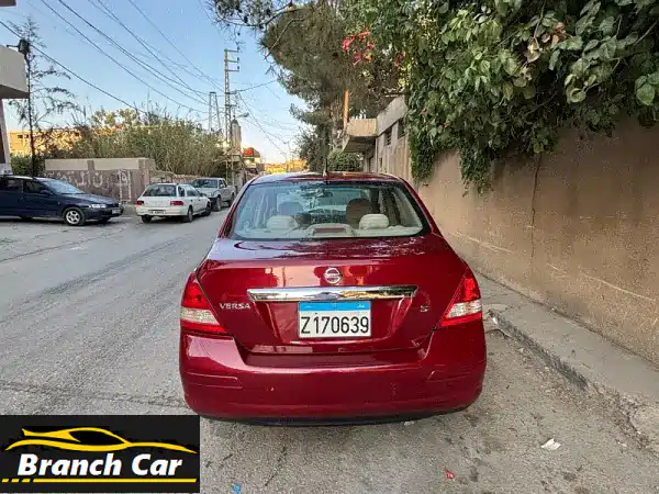 Nissan Versa 2007