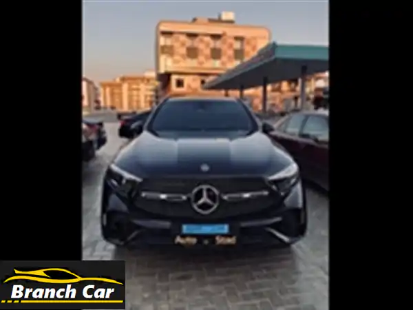 مرسيدس GLC 2023 -  فرصة ذهبية في القاهرة الجديدة! (عداد 48,000 كم)