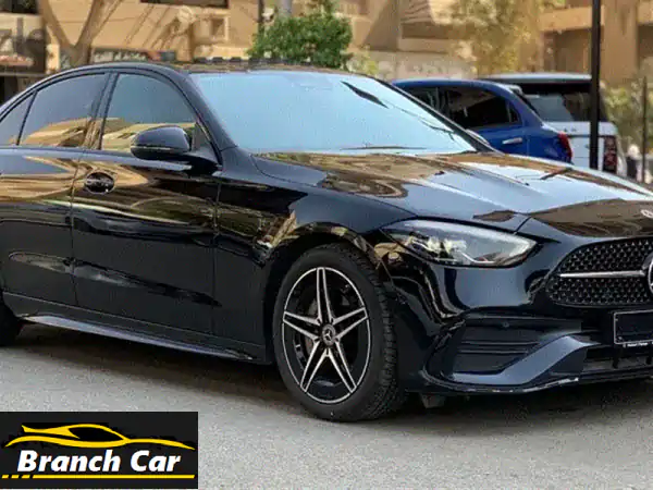 مرسيدس بنز C180 AMG 2023 - فابريكا بالكامل!  (18,000 كم فقط!)