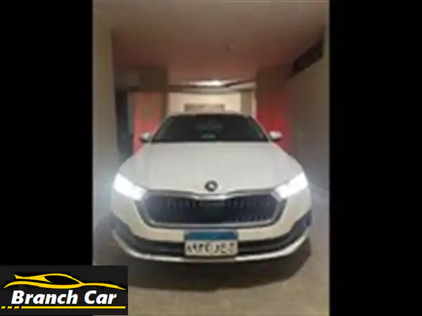 سكودا أوكتافيا A8 2024 - كالجديدة! (4000 كم فقط!)