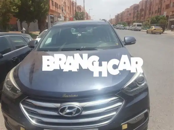 استمتع برحلة آسرة مع سانتا فيه هيونداي...