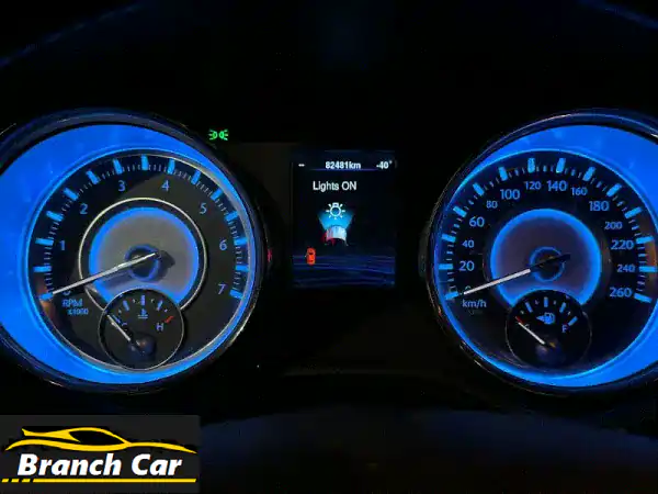 Chrysler 300 C 2013V8 Hemi 82000 driven only