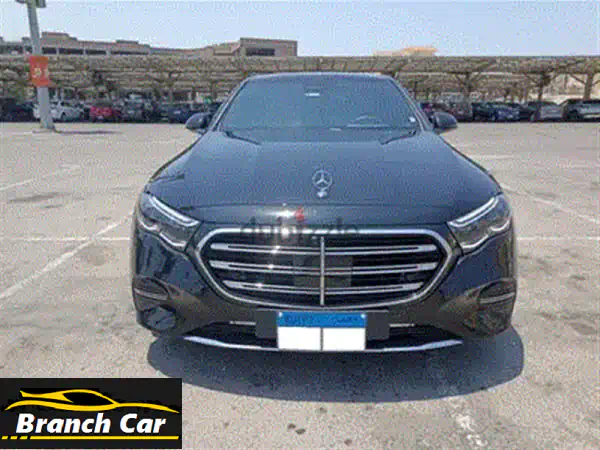 تويوتا لاند كروزر VXR 3500 تيربو 2024 -  الرفاهية والقوة بين يديك!