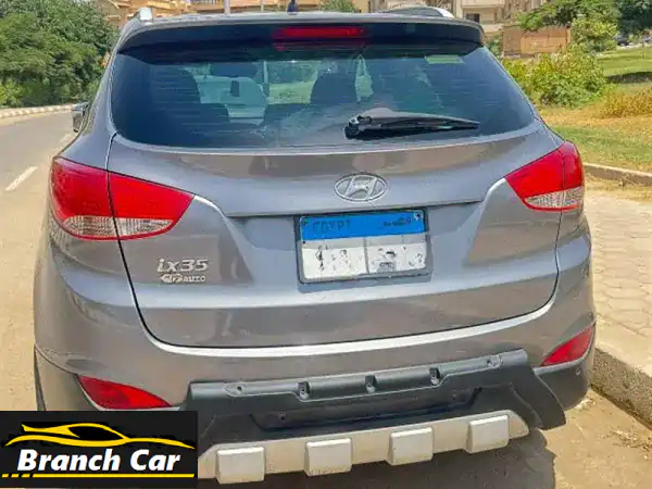 هيونداي IX35 2015 بحالة ممتازة - كالجديدة!  (2002 كم فقط!)