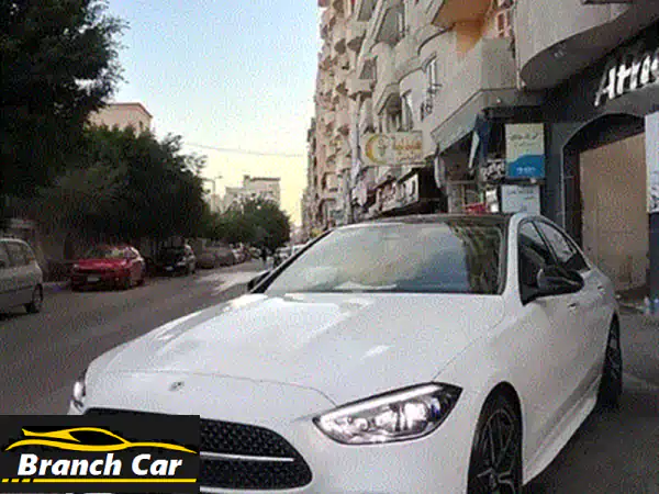 مرسيدس بنز C180 Avant-garde 2024 -  مستوردة بحالة ممتازة! (عداد 56,000 كم)