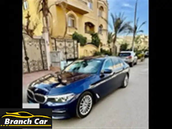 بي إم دبليو 520i 2019 - فابريقة بالكامل، بحالة ممتازة!...