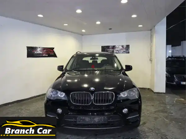 بي إم دبليو X5 2011 بحالة ممتازة - 130,000 كم فقط! (أسود)