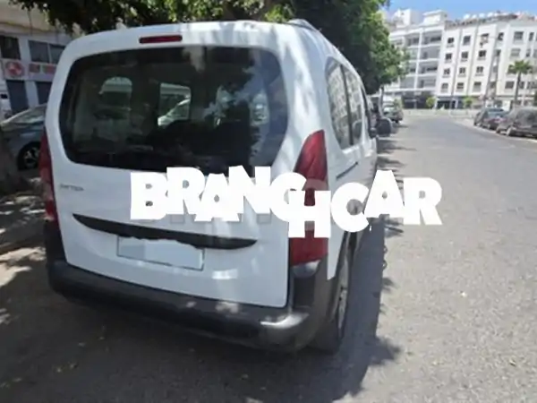 بيجو ريفتر 2019 بحالة ممتازة - فرصة لا تُفوّت!