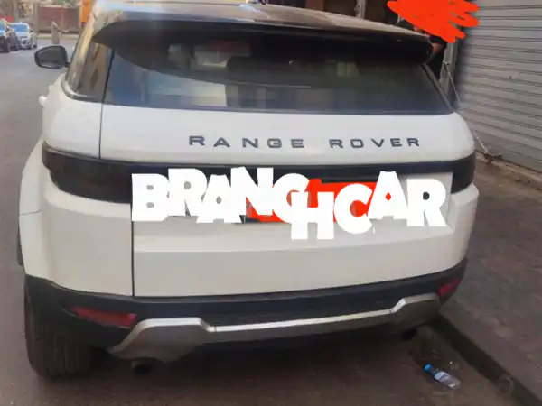 رانج روفر إيفوك 2015 ديزل أوتوماتيك -  سعر مميز!...