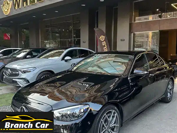 مرسيدس E300 AMG 2021 - فخامة مطلقة، حالة زيرو، سعر خاص!