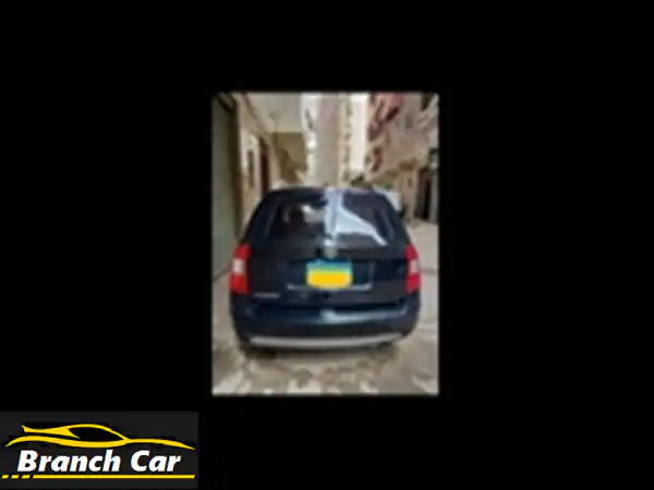 كيا كارينز 203 بحالة ممتازة - فرصة لا تُفوّت!