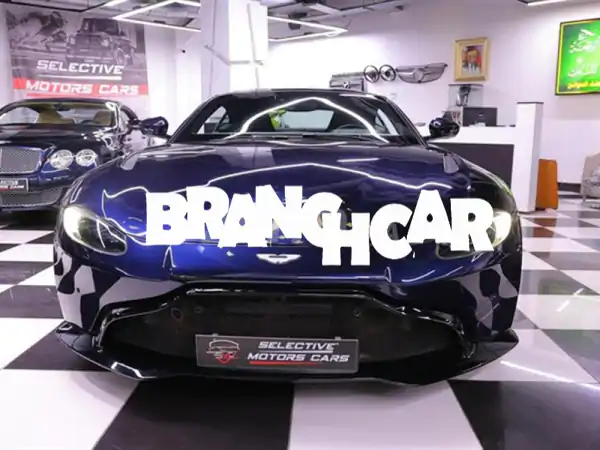 ASTON MARTIN AMV8