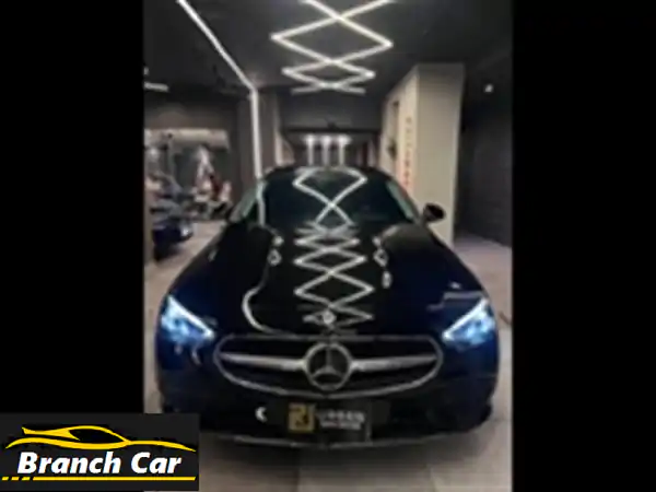 مرسيدس C180 أفانتغارد 2022 - ✨ قيادة فاخرة بانتظارك! ✨