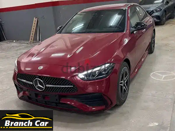 مرسيدس بنز C180 AMG 2023 جديدة كلياً - لون مميز! (11,000 كم فقط)