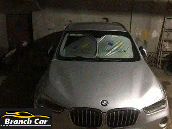 BMW X12017  xline . like new