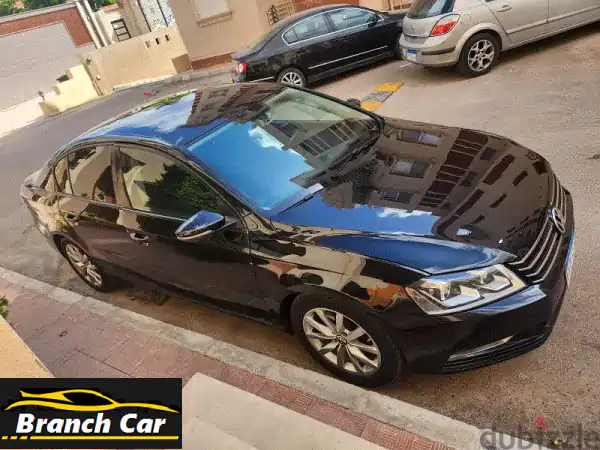 فولكس واجن باسات 2015 سوداء - بحالة ممتازة! جاهزة للسفر!