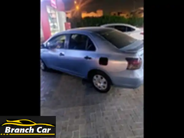 تويوتا ياريس 2013 بحالة ممتازة! (فابريكا - أوتوماتيك -...