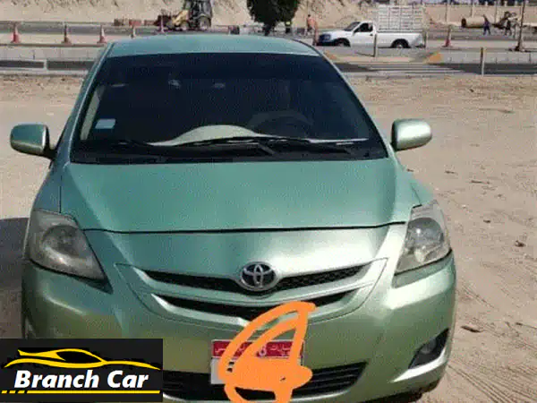 للبيع سيارة تويوتا ياريس 2007 نظيفة جدا، لا يوجد بها...