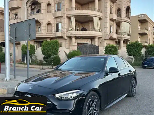 مرسيدس بنز C180 AMG 2023 - كالجديدة! ضمان وكيل حتى 2028