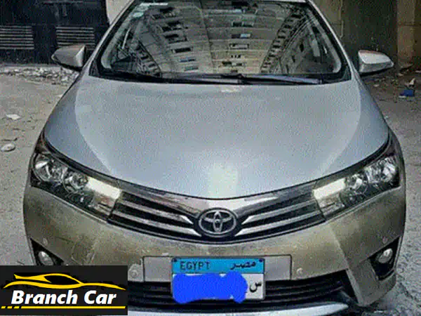 تويوتا كورولا 2015 - أول فئة بحالة ممتازة! (155,000 كم فقط)
